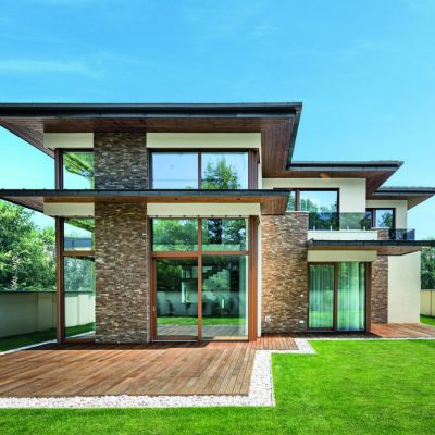 Grossflaechige-Fenster-aus-Karlstadt-bei-Wuerzburg. Das Baukompetenz Zentrum in Main Spessart für Ihre Bedürfnisse