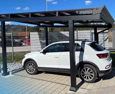 PV-Anlage-Wand-Doppel Anbaucarport Solarunterstand-Baukompetenz-Zentrum-Mein-Solar-Wuerrzburg-2