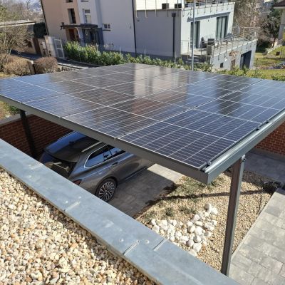 PV-Anlage-Wand-Doppel Anbaucarport Solarunterstand-Baukompetenz-Zentrum-Mein-Solar-Wuerrzburg-6