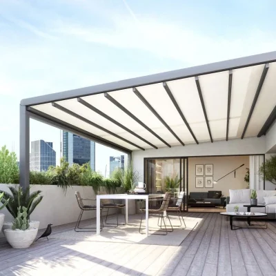 ausgefahrene-markise-mx-pergola-stretch-mit-cremefarbenem-tuch-und-anthrazitfarbenem-gestell
